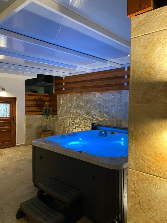 Villa Caerus Paphos