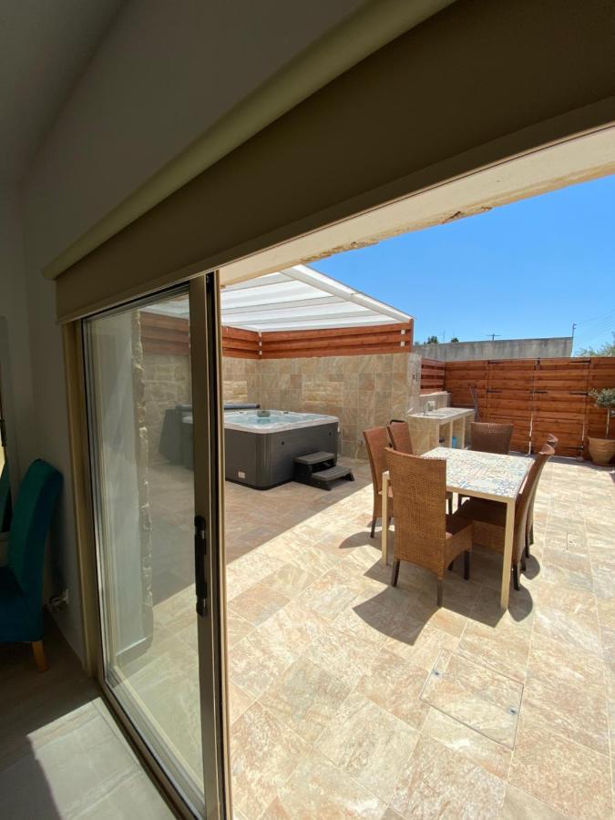Villa Caerus Paphos