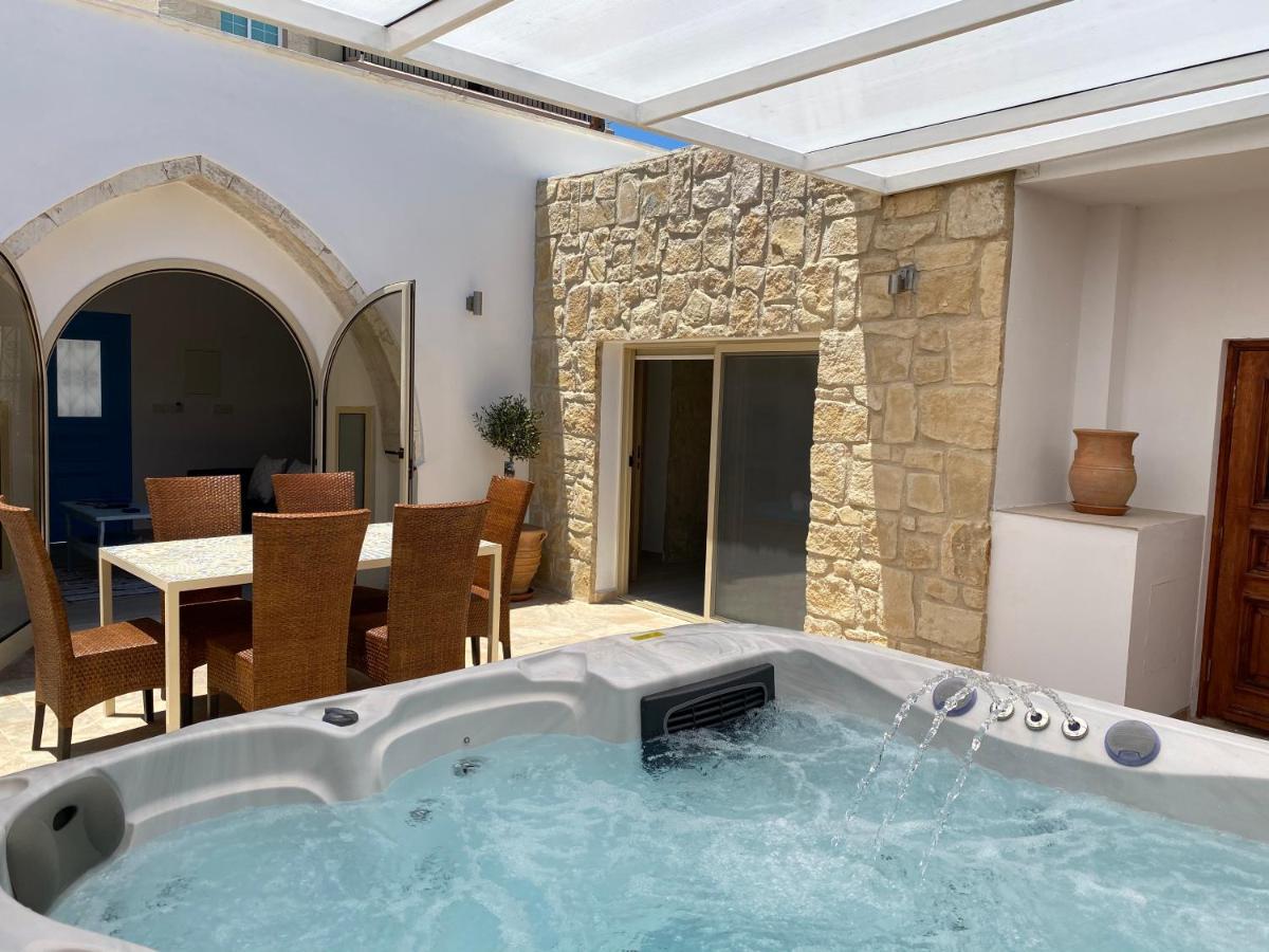 Villa Caerus *